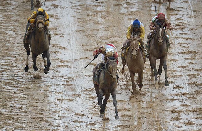 Orb's final charge to victory at the muddy Kentucky Derby showed off his closing speed.